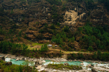 Annapurna Circuit with Tilicho Lake Trek Gallery Image 4 
